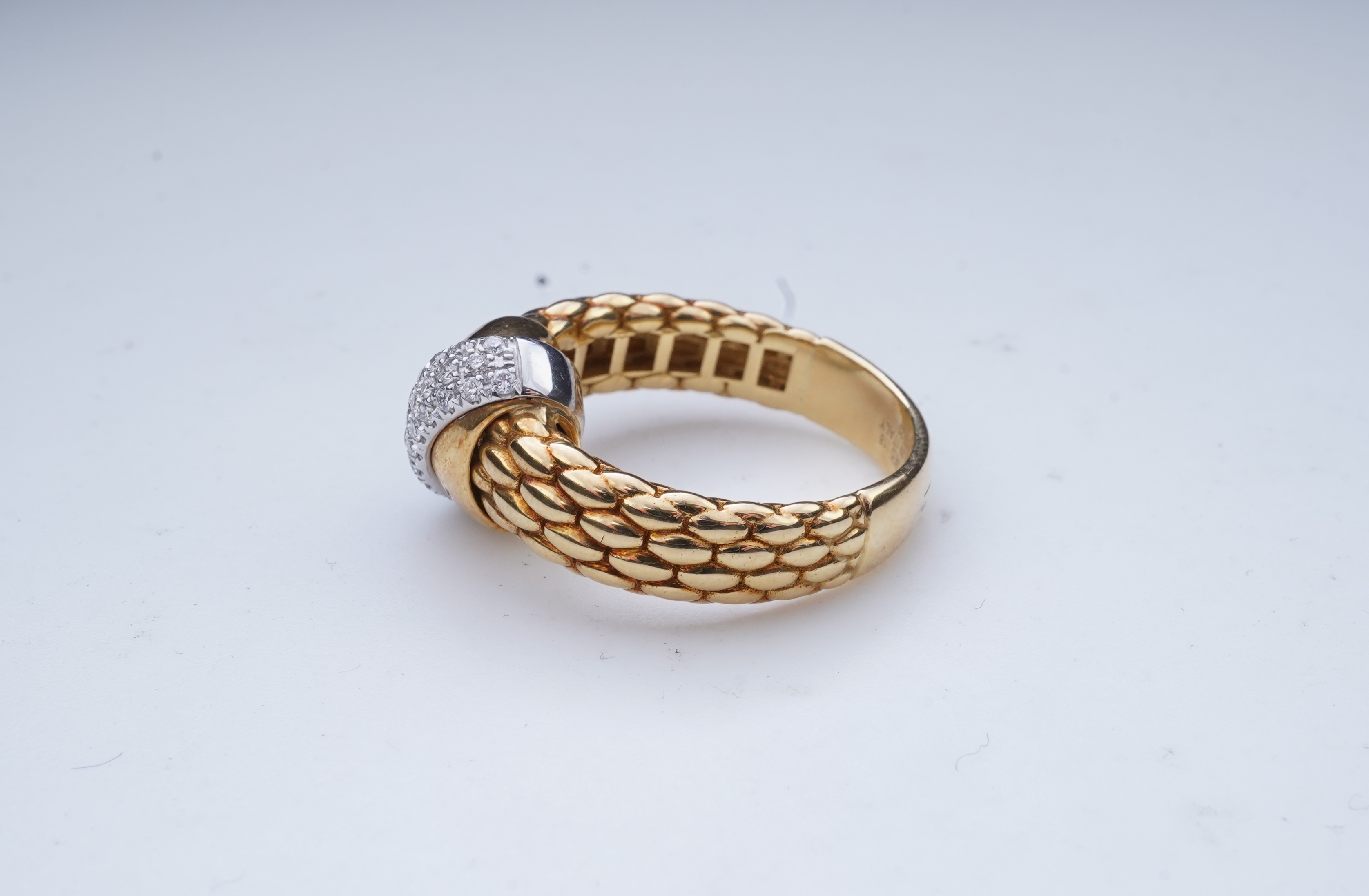 FOPE, a gold and diamond ring